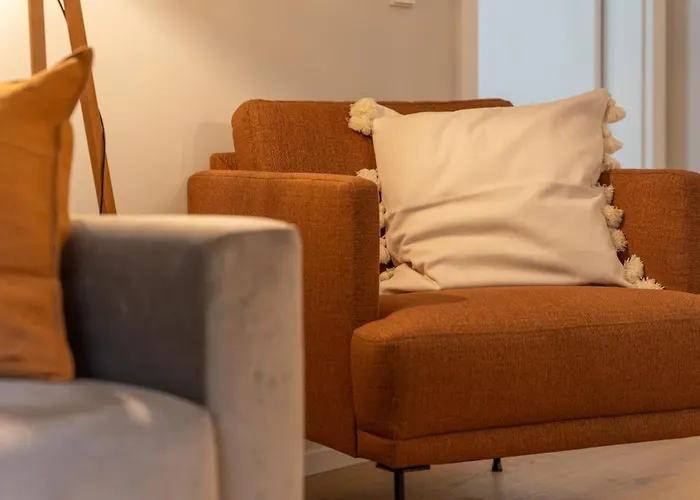 Josefs L Premium For Rent * וינה