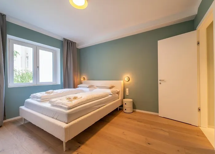 Josefs L Premium For Rent *